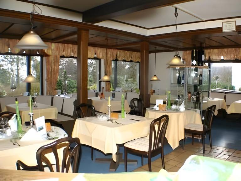 Parkhotel Emstaler Hohe