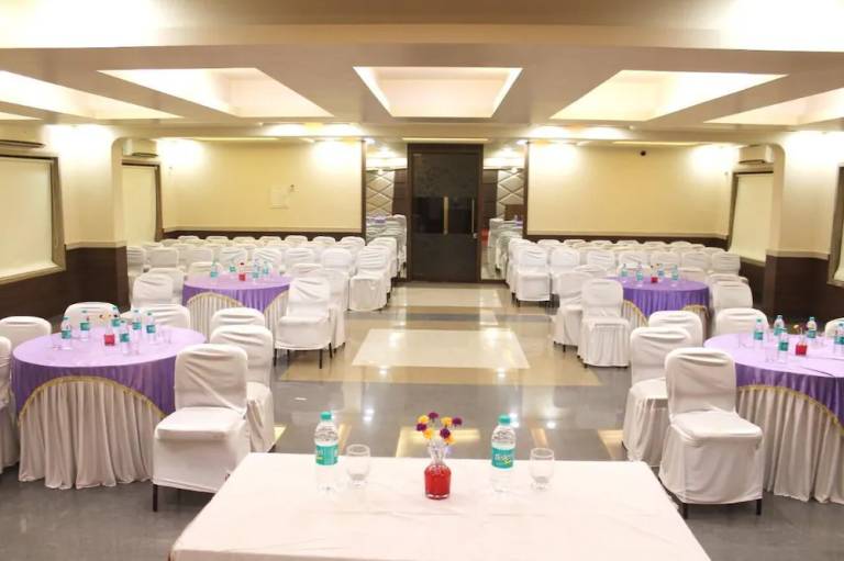 Resort Khopoli