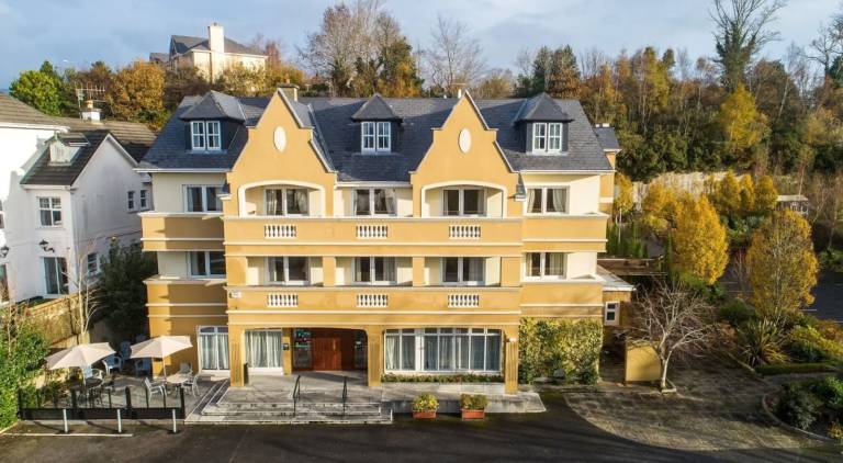 House  Killarney