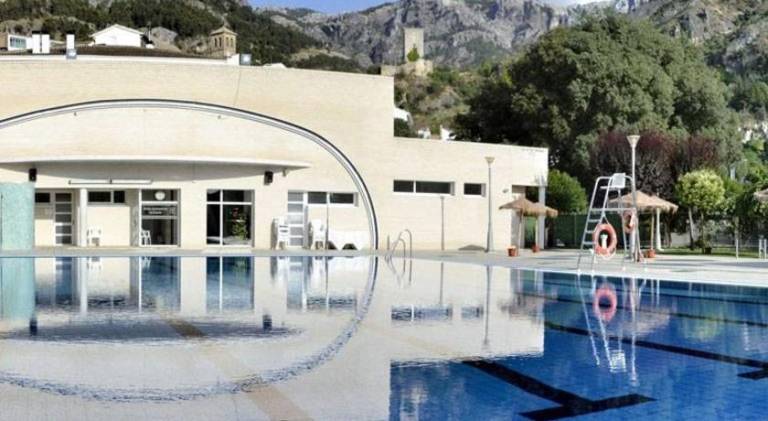 Lovely house with jacuzzi | Pets are welcome — photo 3