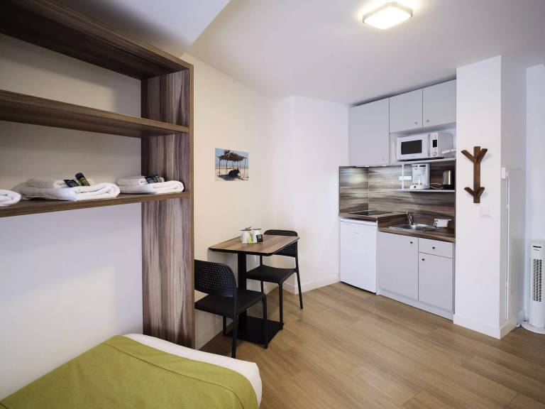 Athome Residence & Spa - Apartment 3 Persons Premium — photo 4