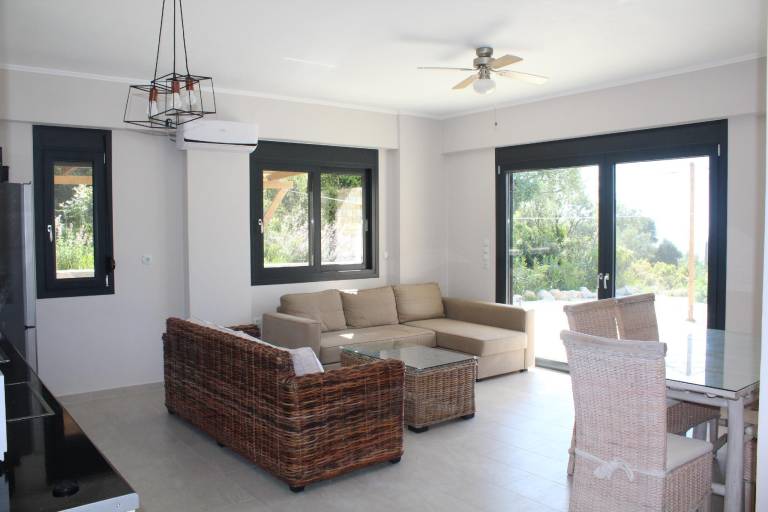 New luxury Villa with pool and amazing sea view — photo 2