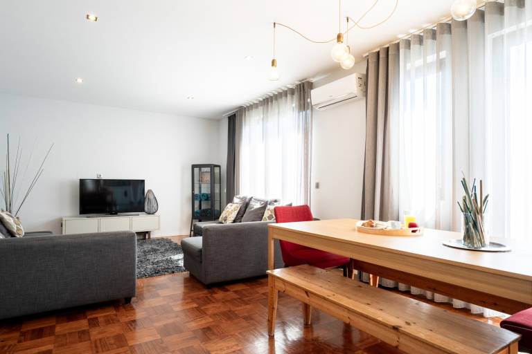 Apartment | Close to São Bento Railway Station — photo 4