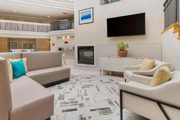 Best Western Plus All Suites Inn — photo 2