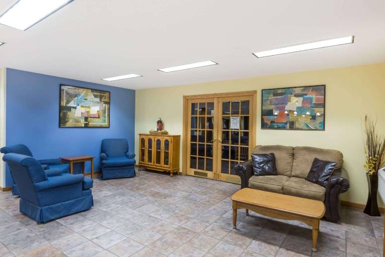 Days Inn by Wyndham Sioux City — photo 5