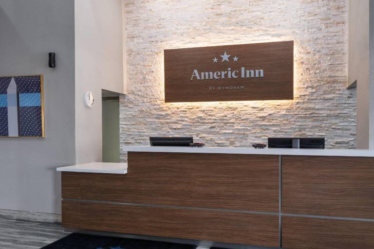 AmericInn by Wyndham Urbana/Champaign University Area — photo 3