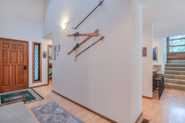 Family-oriented house with pool, fast internet & BBQ | Dogs allowed — photo 5