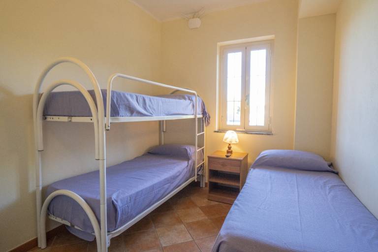 Child-friendly rental apartment with garden & private pool | Next to the beach | Pets allowed — photo 5