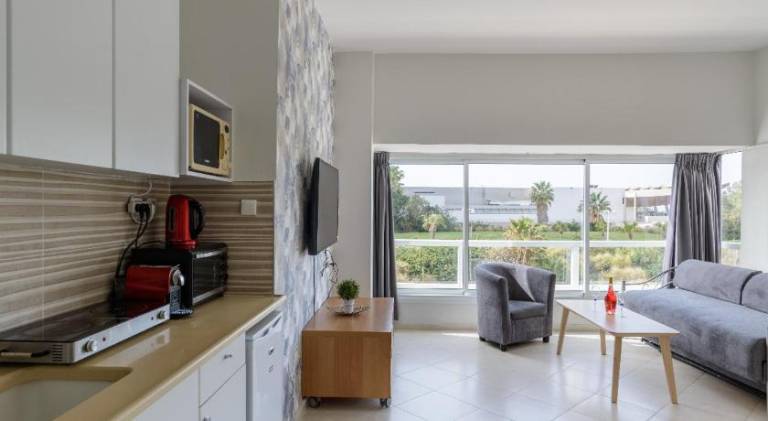Sea Suites Apartments — photo 2