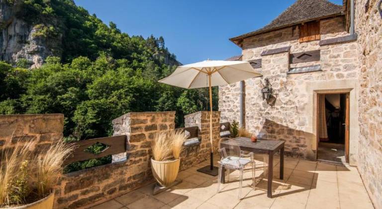 Chateau De La Caze Piscine & Spa - Ste Enimie — photo 4
