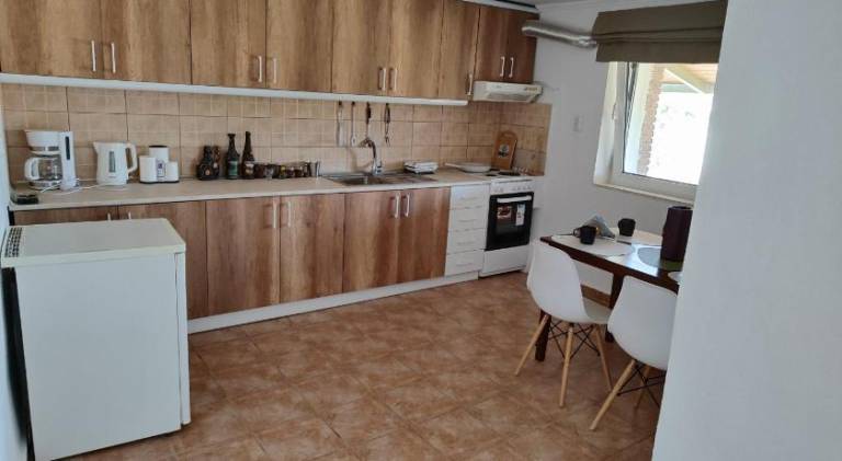 Apartment with grill & patio | Pet-friendly — photo 3