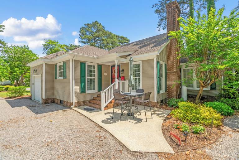 House Elizabeth City