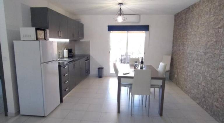 Holiday apartment with BBQ, yard & private pool — photo 3