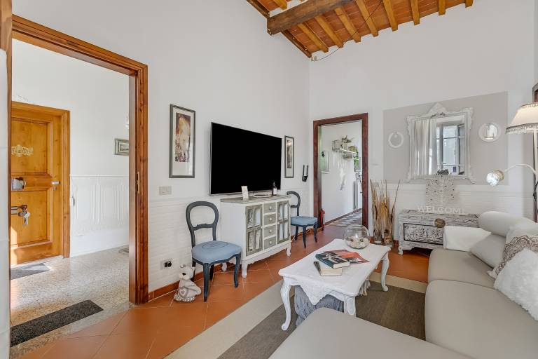 Romantic Pet Friendly Apt near Lucca&Sea — photo 4