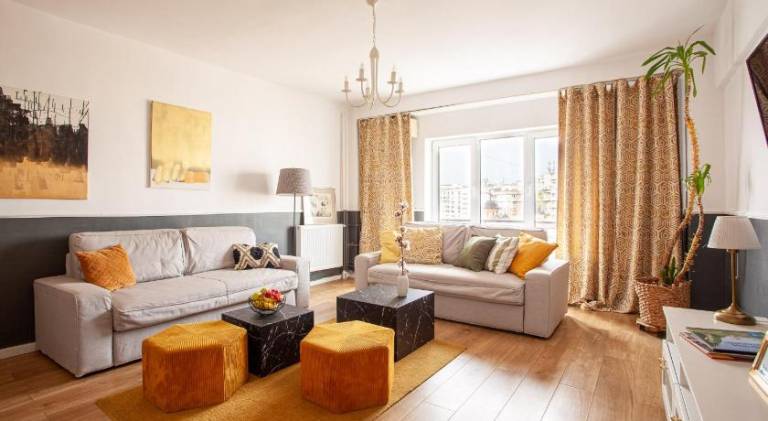 Big rental apartment | Close to Palace of the Parliament | Pet-friendly — photo 2