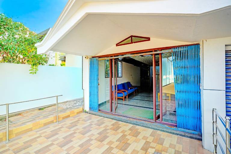 Super Townhouse Madikeri Fort Formerly Hotel Raj — photo 3