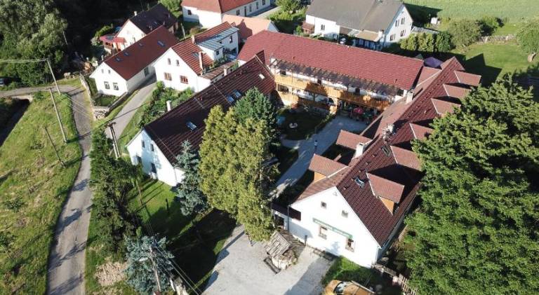 Penzion  Deštná