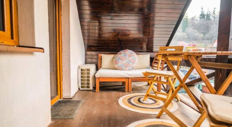Villa with jacuzzi — photo 3