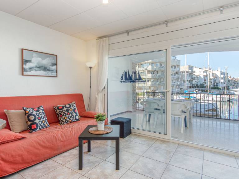 Fully equipped wonderful holiday apartment with terrace & garden | Close to the beach | Pet-friendly — photo 2