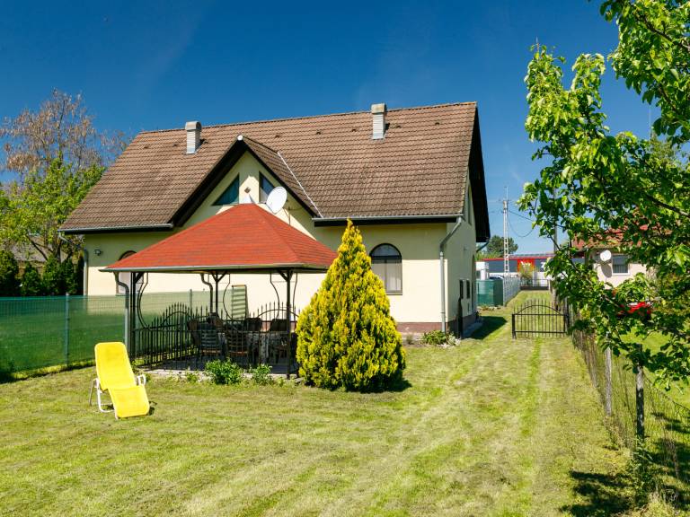 Ferienhaus Balatonfenyves