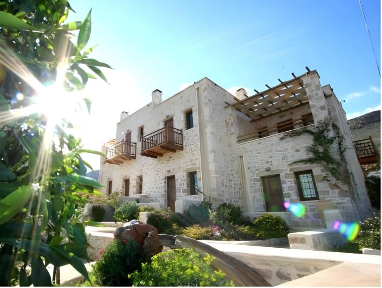 House with barbecue, garden & terrace | Good for workation | Dogs allowed in Ierapetra