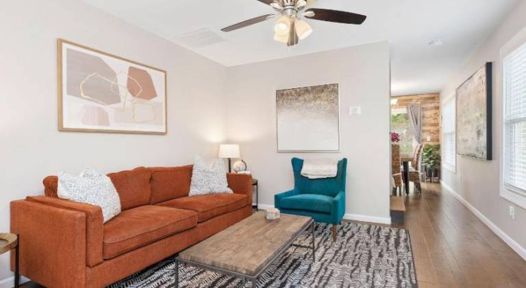 House with 3 rooms for 9 persons in Asheville, NC