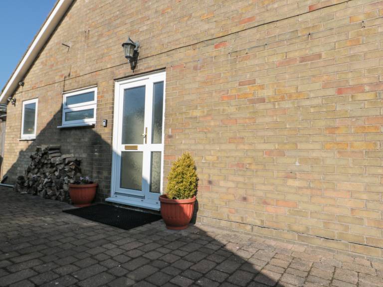 Child-friendly charming cottage with garden | Pet-friendly — photo 2