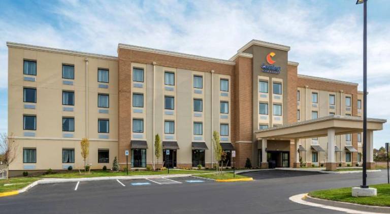 Comfort Inn & Suites Winchester — photo 5