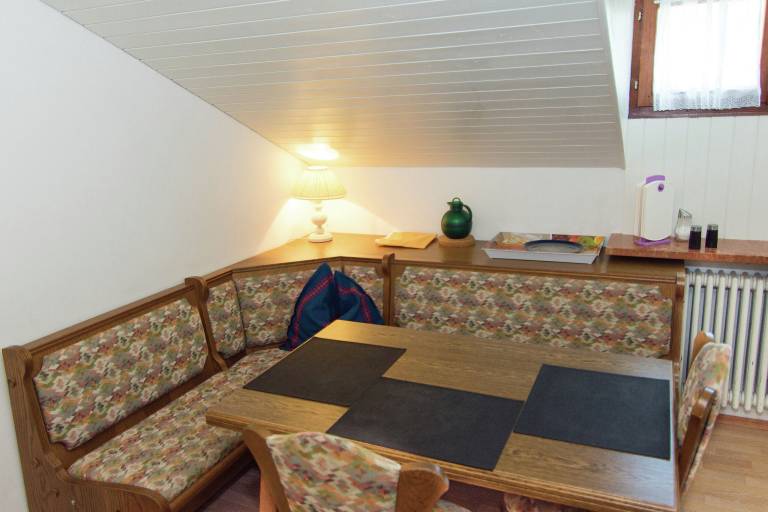 Holiday apartment with pool, patio & yard | Nature view | Pet-friendly — photo 2