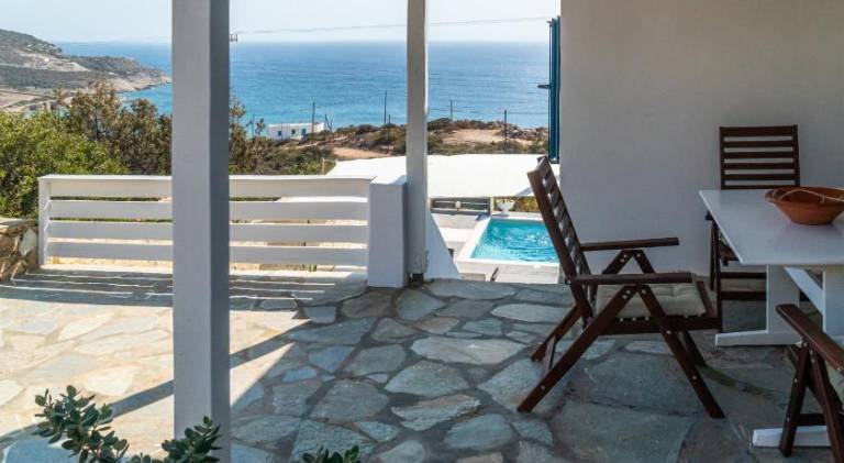 Pleasant villa with BBQ, private pool & terrace | Pets allowed — photo 3