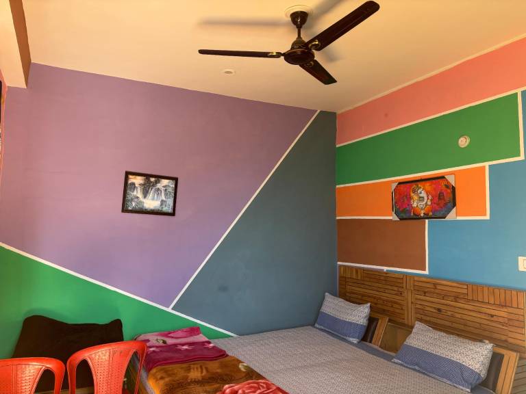 Vacation home with 5 rooms for 20 persons in Kullu