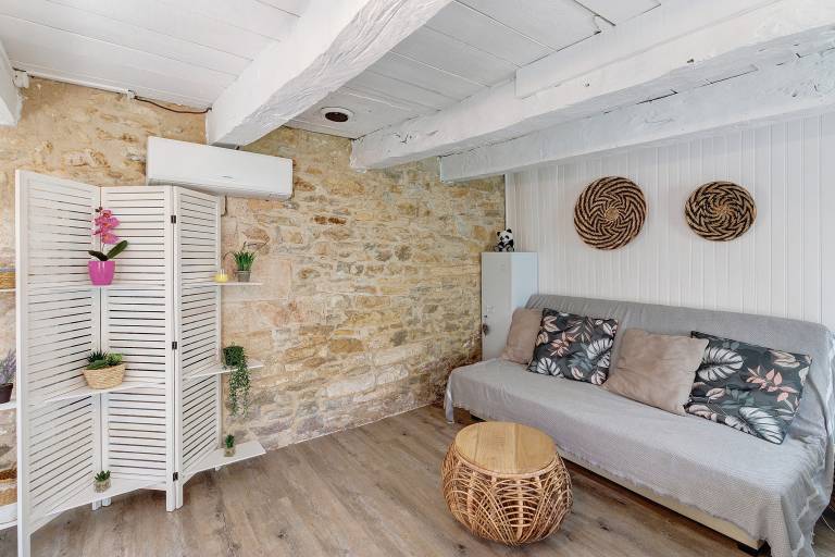 Studio "Maison Périgord Noir Near Sarlat" with Pool and Private Garden — photo 4