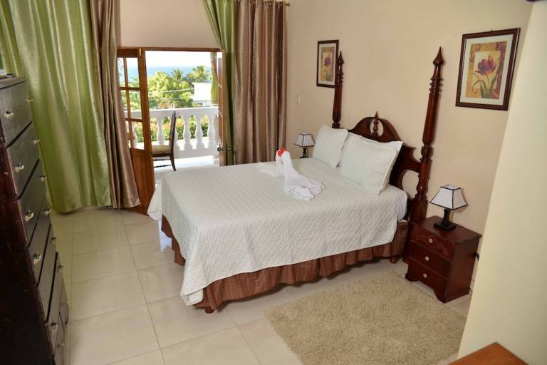 Bed and breakfast St. James Parish