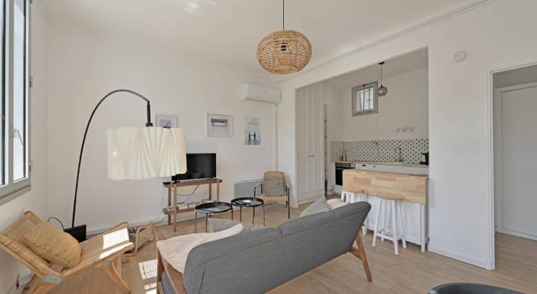 JADE - Clim - Proche Halles - 2 chambres — photo 2