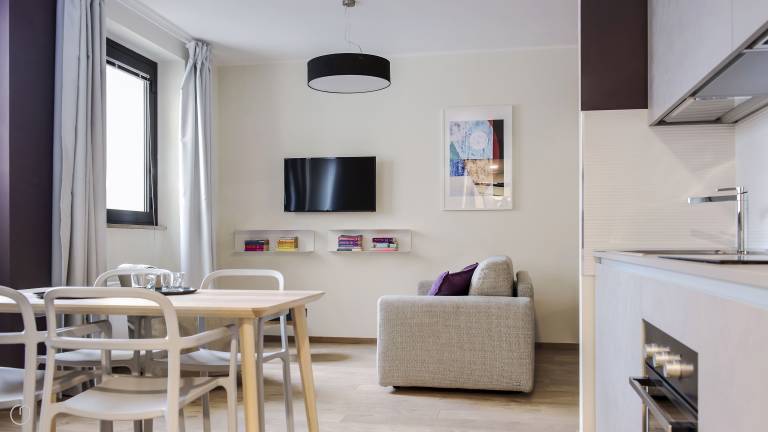 Children-friendly rental apartment | Near Milano Centrale railway station | Pets allowed in Milan, OH