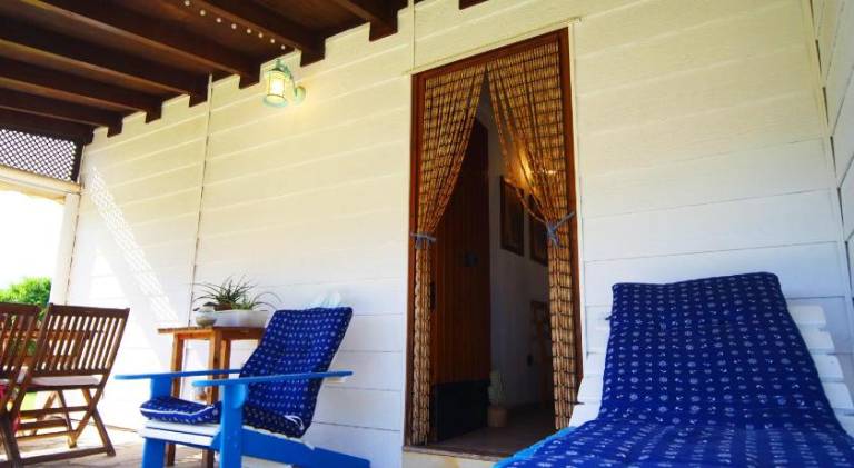 Vacation home with pool — photo 5