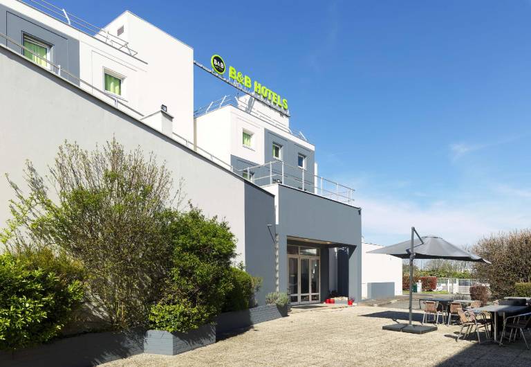 B&B HOTEL Orly Rungis Aeroport 3 etoiles in Thiais