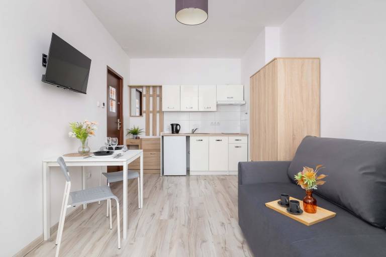 Family-friendly studio with fast internet | Pet-friendly — photo 2