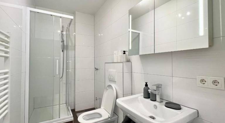 Rental apartment with 2 rooms for 5 persons — photo 4