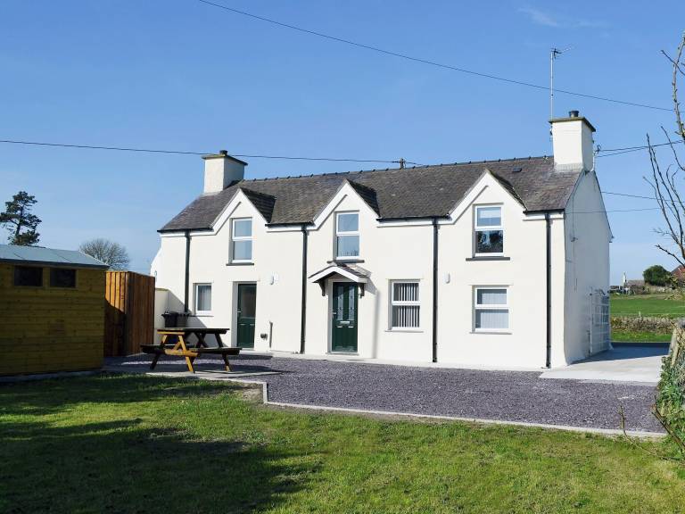 Cottage  Amlwch