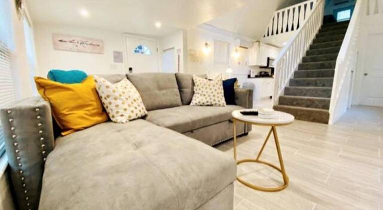 Charming house with pool | Good for workation | Pets allowed — photo 2