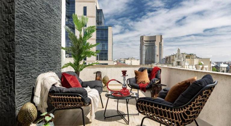 Rental apartment with terrace | Close to Stavropoleos Monastery | Suitable for remote work | Pets are welcome — photo 2