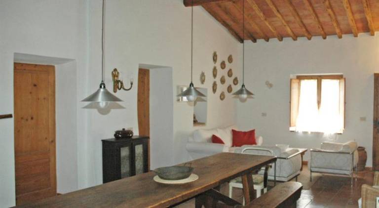 Holiday apartment with pool — photo 3