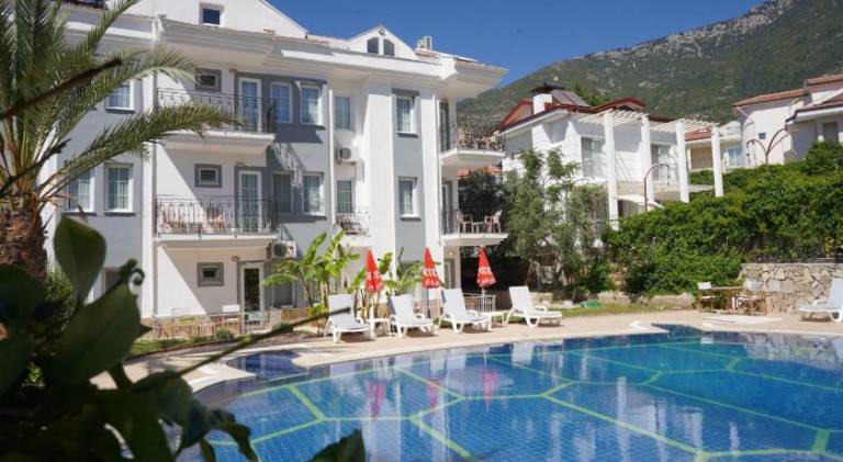 Serviced apartment with pool & yard | Pet-friendly in Mugla
