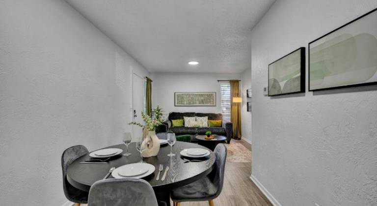 Apartment with 2 rooms for 6 persons — photo 3