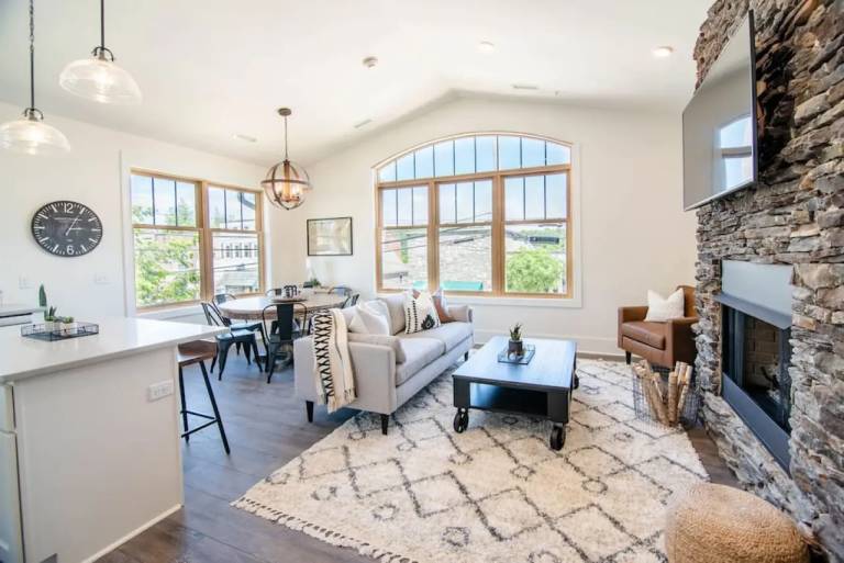 Upscale Condo in Downtown Blowing Rock — photo 5