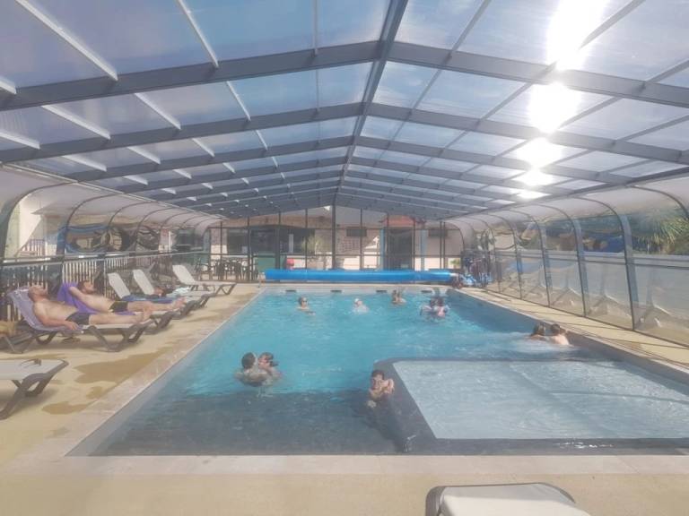 Family-friendly wonderful chalet with heated pool | Pets allowed — photo 2