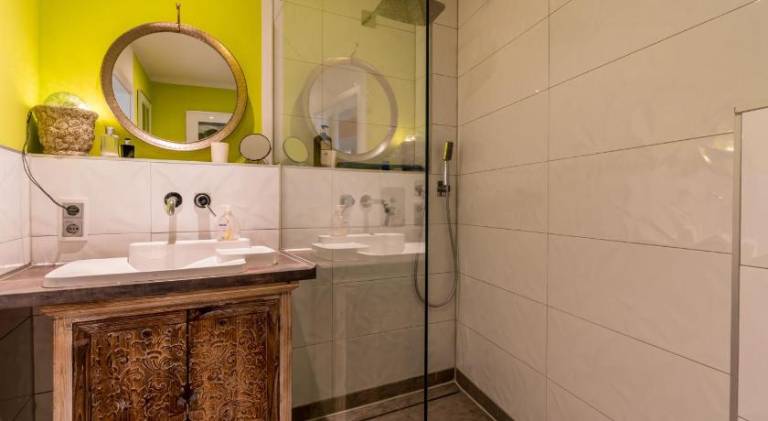 Holiday apartment | Near Wilhelm Wagenfeld House — photo 2