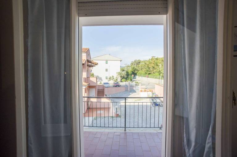 Rental apartment with 2 rooms for 6 persons — photo 3