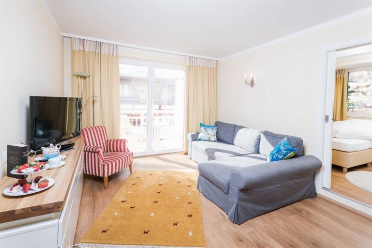 Aparthotel with terrace, sauna & heated pool in Bad Kleinkirchheim